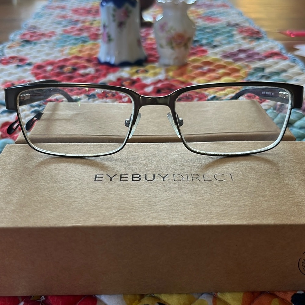 Eyeglasses